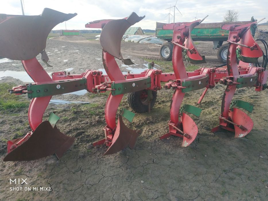Pług obrotowy 4 skibowy Unia Ibis xxls 4+1