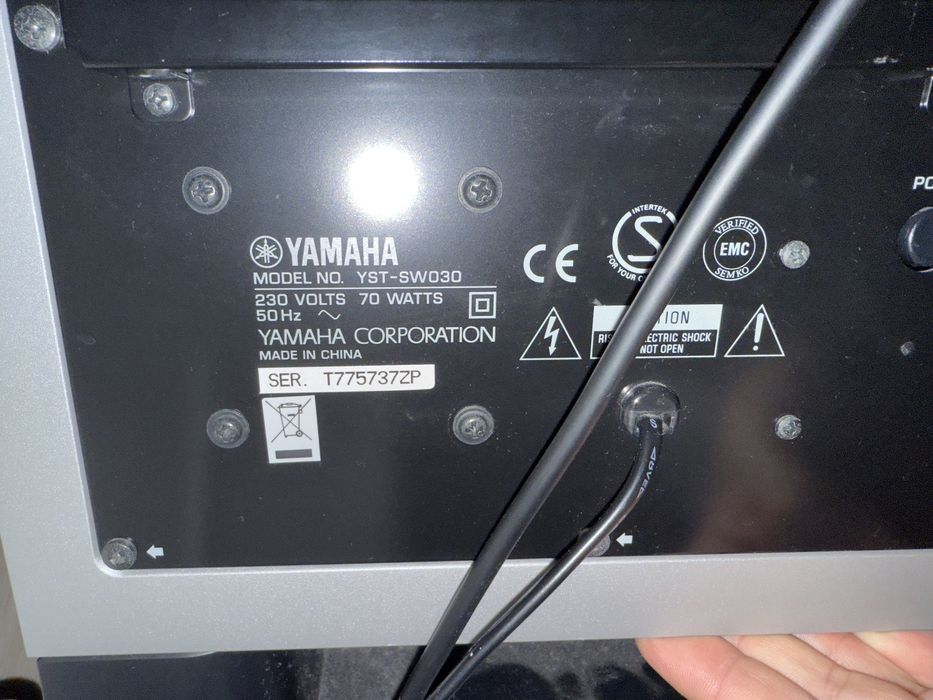 Vendo  Home Cinema YAMAHA 5.1 + Receiver