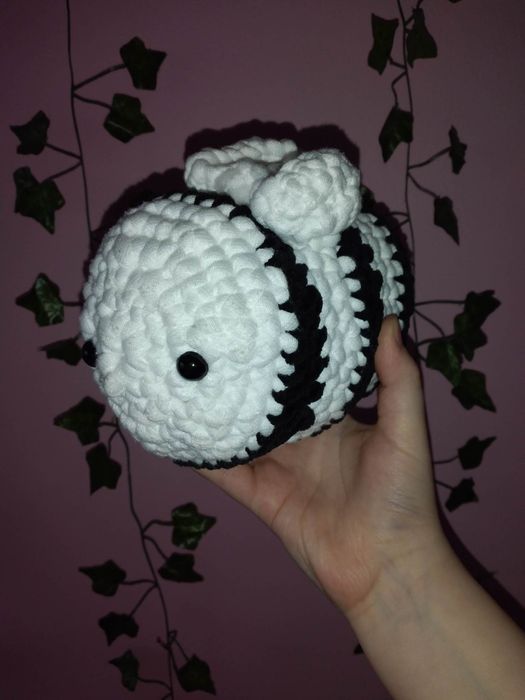 Pszczółka na szydełku