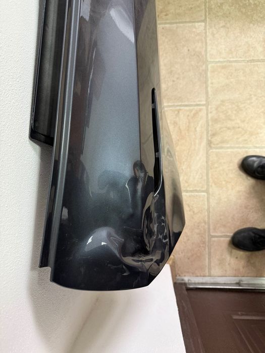 Дверка задня Tesla Y 23 р в права гола під ремонт