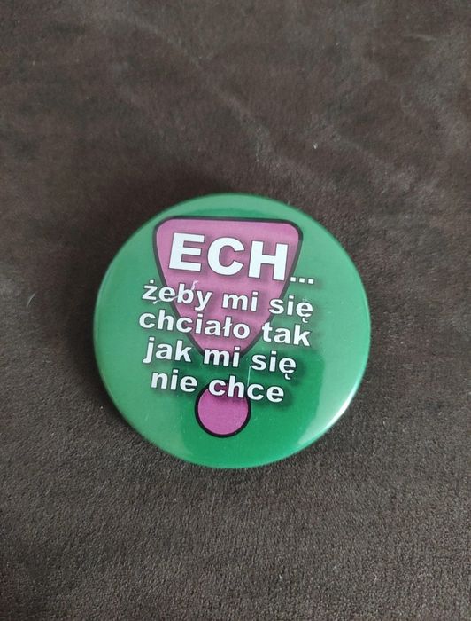 Przypinka z napisem