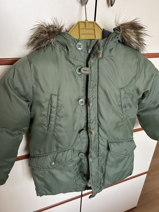 Kurtka puchowa dziecięca Gap 110