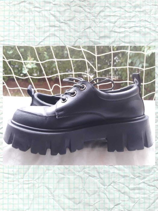 Altercore 37 czarne półbuty platformy grunge goth
