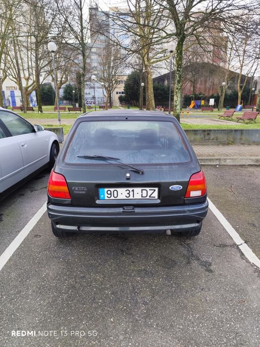 Ford fiesta 1.1 gasolina. — photo 2