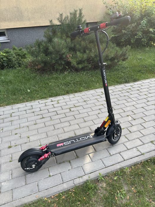 Motus 8.5 Pro lite | odblokowana | zakupiona w 2024 roku | po serwisie
