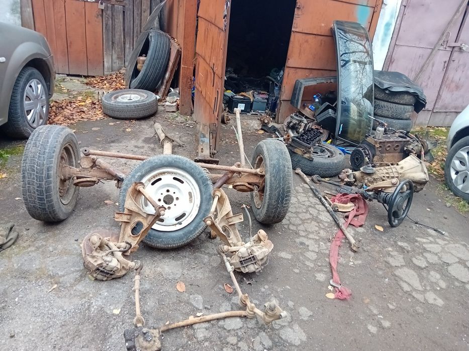 Запчастини ваз 2106 є хароша рульова колонка