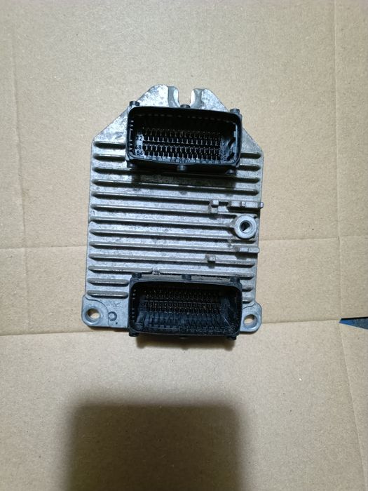 Sterownik Silnika Opel Vectra C 1.8