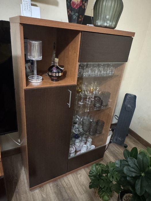 Conjunto de 3 móveis e 1 prateleira
