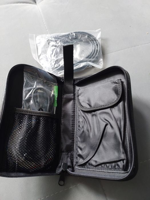 Sprzedam etui na dysk przenośny 2.5'