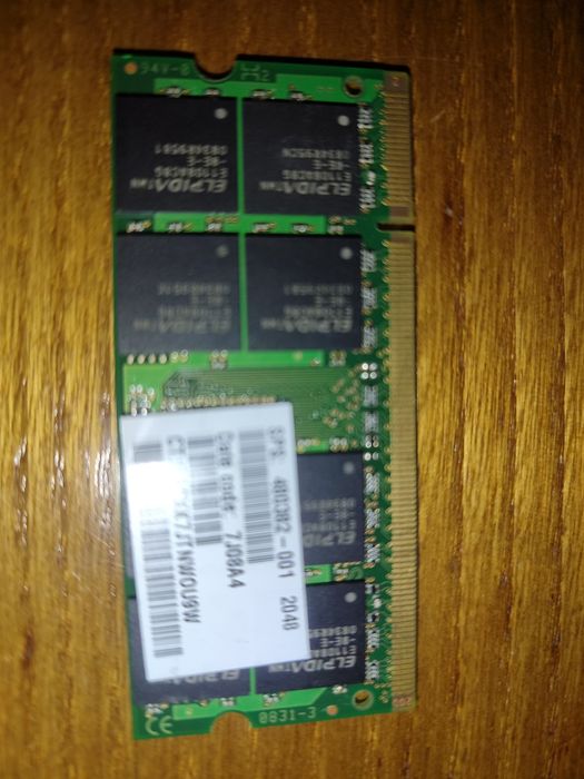 RAM DDR2 2GB SO-DIMM 800MHz PC2-6400S  Testada