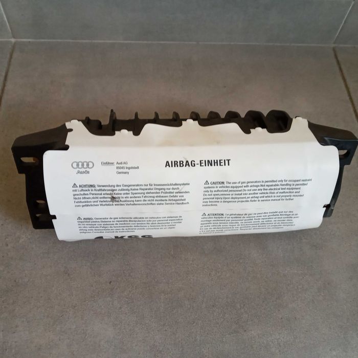 Подушка безпеки пасажирська 8T0880204 J Audi Q5 Ауди ку5 кю5