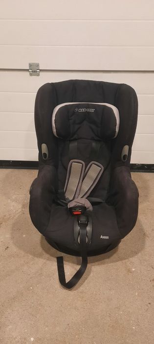 Fotelik dla dziecka maxi-cosi