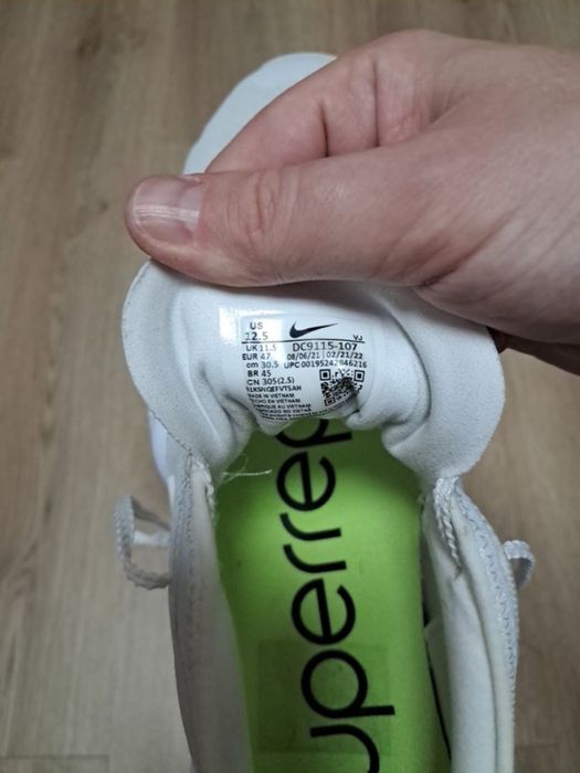 Кросівки Nike Air Zoom Superrep 3