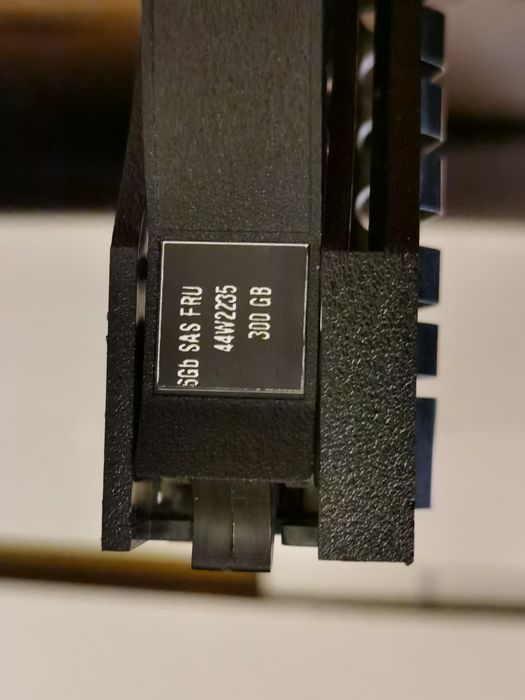 Cradle para disco de servidor IBM #44W2235 nova