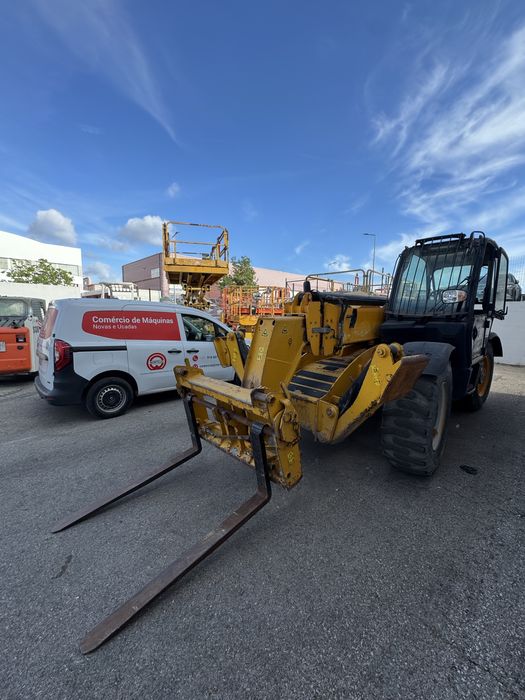 Empilhador Multifuncoes JCB 535V125 (usado)