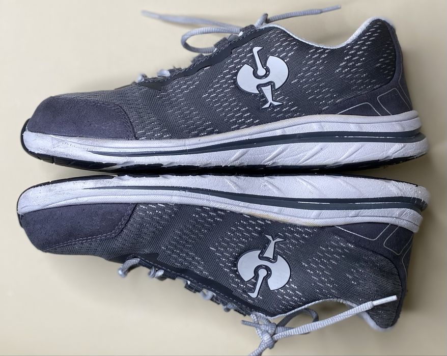 Робочі черевики Engelbert Strauss.