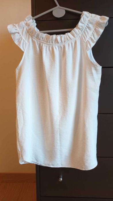 Blusa de manga curta em branco