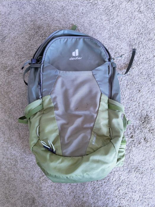 Mochila Deuter Futura 27 L