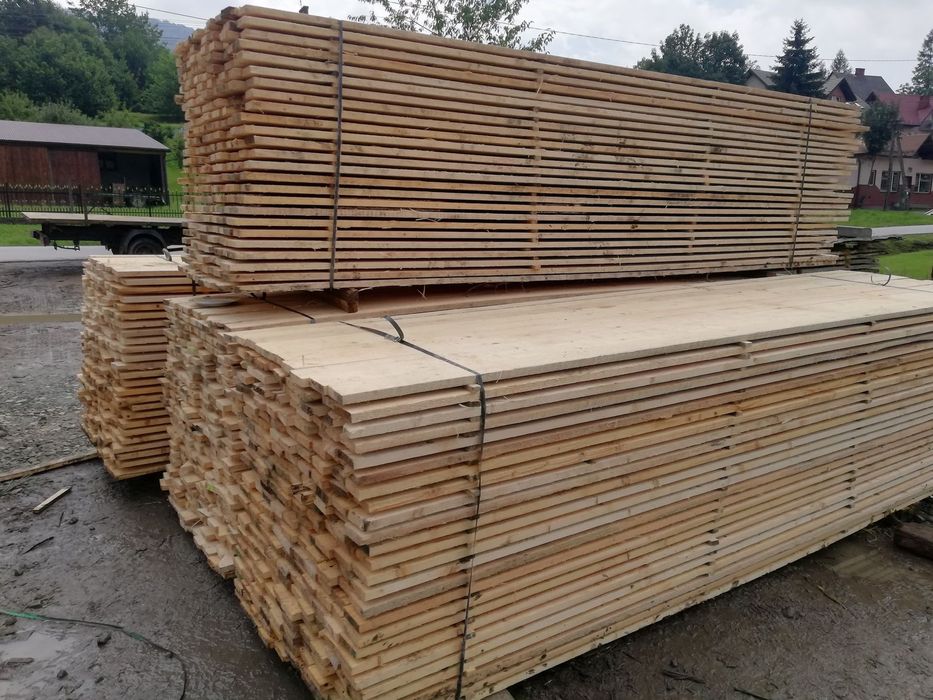 Wiezba dachowa, deski szalunkowe więźby dachowe, drewno konstrukcyjne