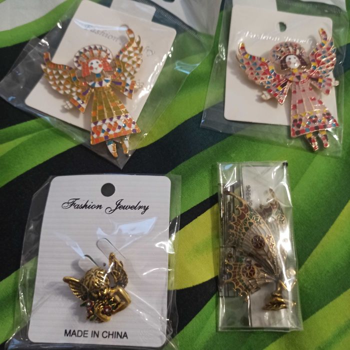 Брошки "янгол" , "ельф"
