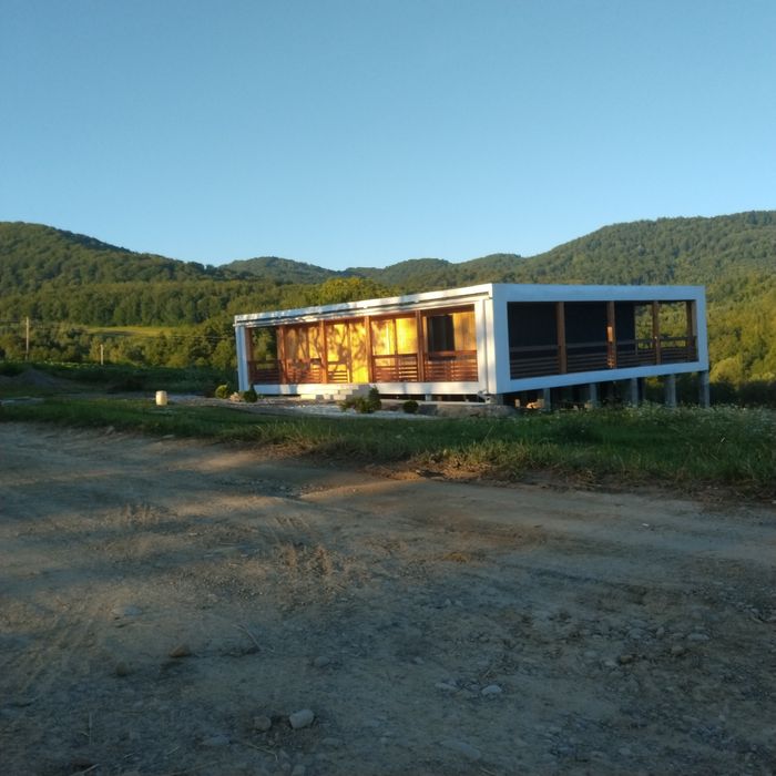 Будинок у карпатах