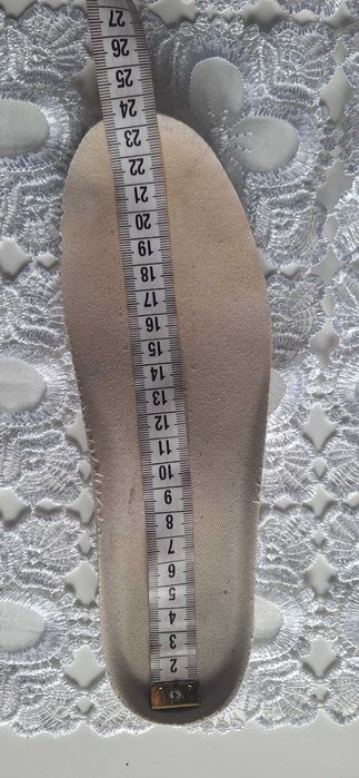 Sneakersy guess roz 37 wkładka 23,5 cm