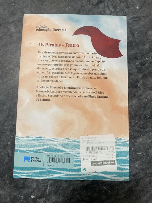 Livro “  Os Piratas “ teatro