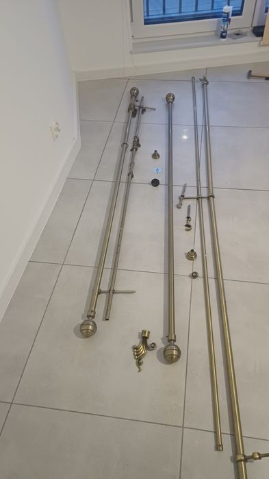 Karnisz "stare zloto"