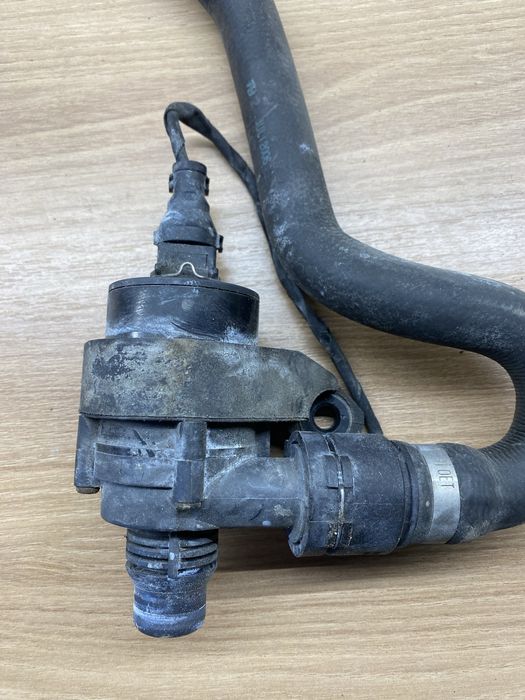 Pompka obiegu wody bmw e66 e65