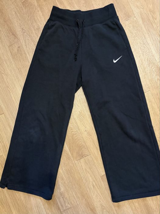 Спортивні штани Puma, Nike