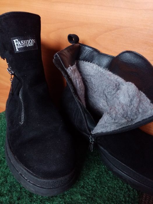 Розпродаж дитячого взуття