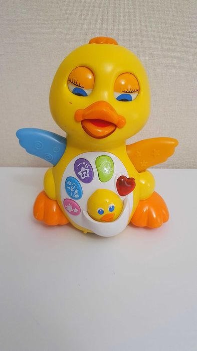 Розвивальна качка музична зі світловими та звуковими ефектами