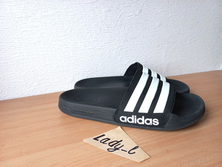 Шльопанці сланці adidas adilette Shower 40-41 р. устілка 26,5 см.