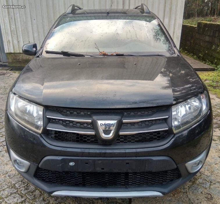 DACIA SANDERO II - 2015 - Para Peças