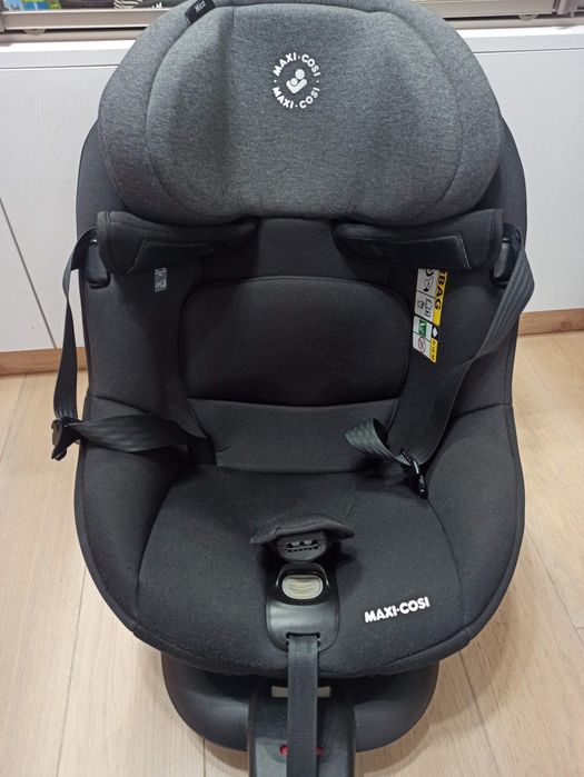 Maxi Cosi Mica 360 i-Size fotelik obrotowy z bazą Isofix stan B. DOBRY