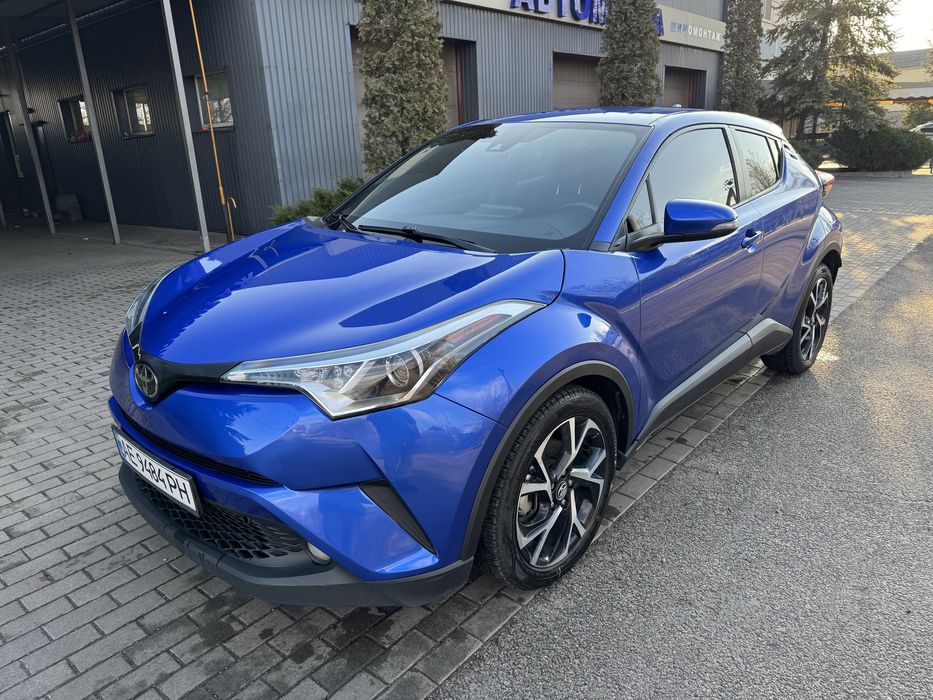 Toyota C-HR 2018 року