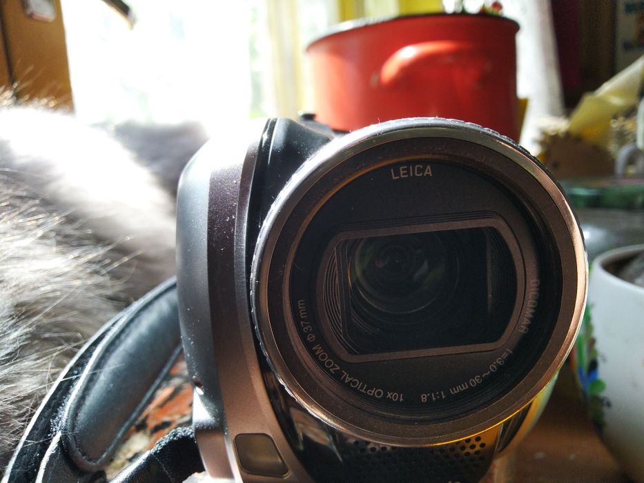 HDD Видеокамера 3-матричная Panasonic 3 CCD пр-во Japan