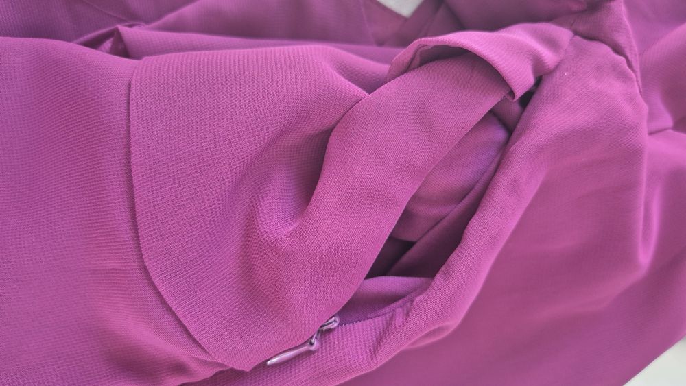 Sukienka elegancka L 40/42 XL