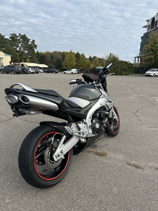 Suzuki GSR 400 2007 року