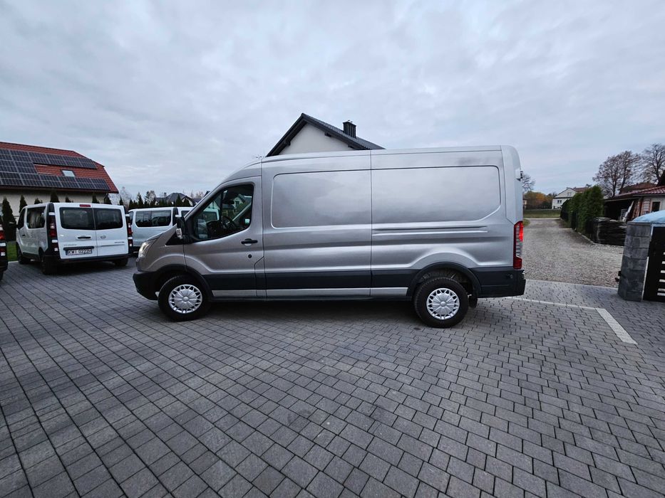 Wynajem Auta Busa Dostawczego Ford Blaszak
