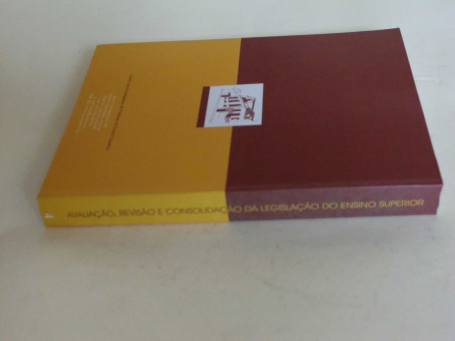 Avaliação, Revisão e Consolidação da Legislação do Ensino Superior