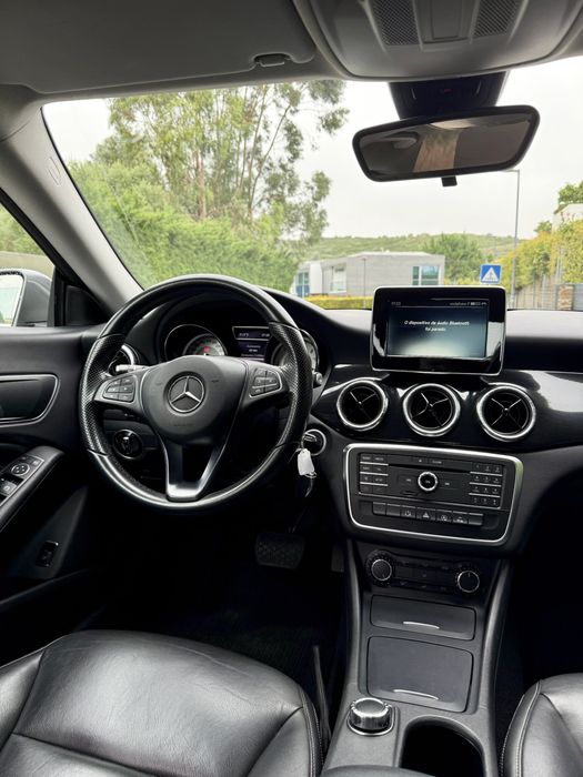 MERCEDES CLA 180d Auto ** Desde 189€ Mês**
