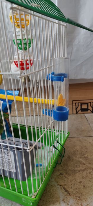 Продам клетку для попугая