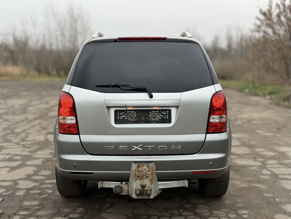 Продам Ssang Yong Rexton 2.7D 2010