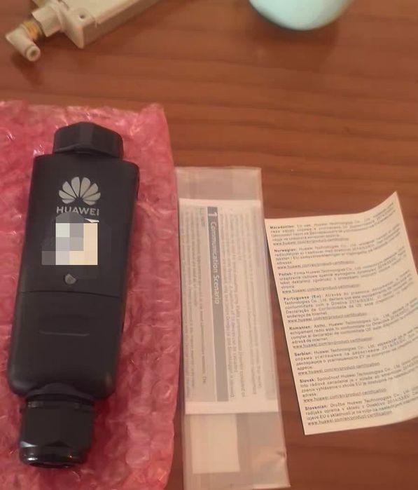 Wi-Fi-модем Huawei SDongleA-05
Інвертор-датчик Huawei, Wi-Fi-модем SDongleA-05, WLAN-FE