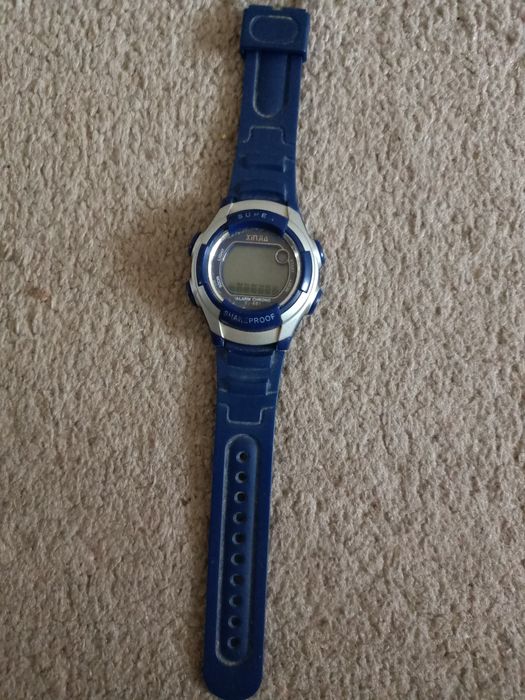 Наручний годинник