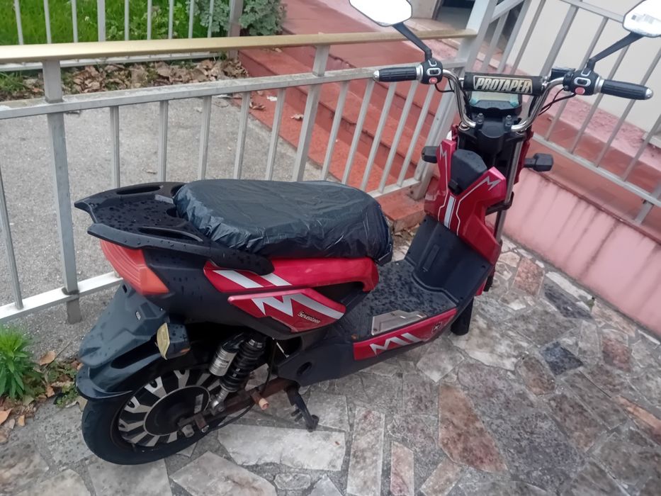 Mota elétrica em perfeito estado é pegar e andar