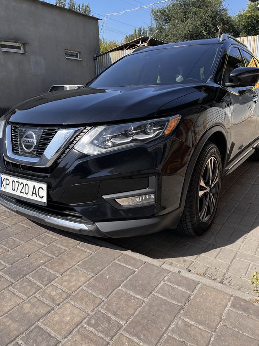 Nissan Rogue 2016 SL, передній привід, автомат