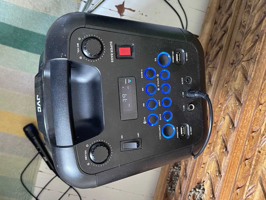 Coluna bluetooth JVC XS-F527B com microfone