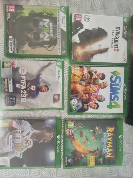 Xbox One X plus dwa pady 1TB